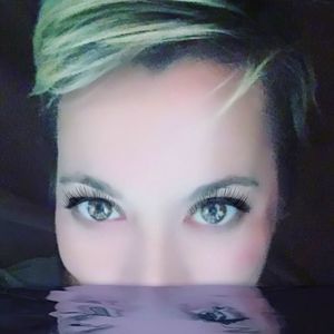 Meet your Posher, Coleen